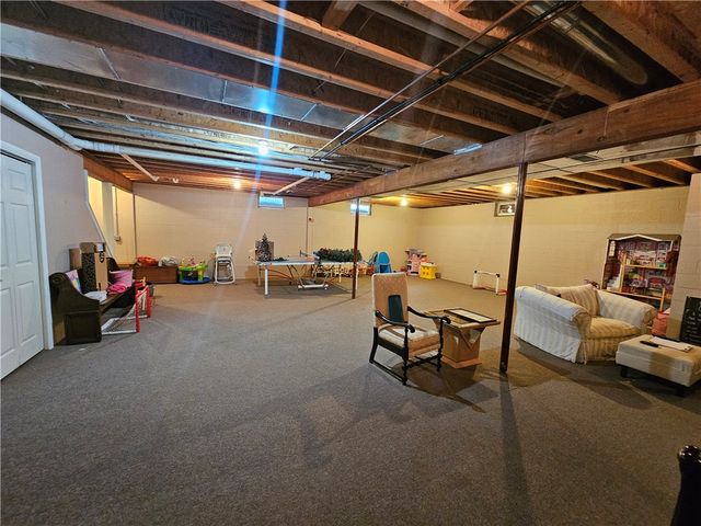 4 Carolwood Drive, Batavia City, NY 14020