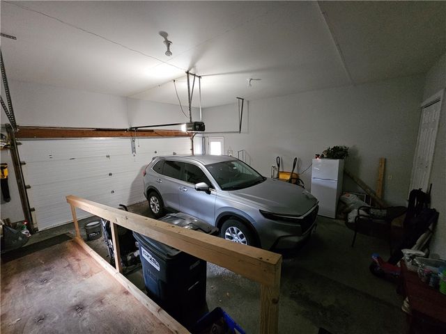 4 Carolwood Drive, Batavia City, NY 14020