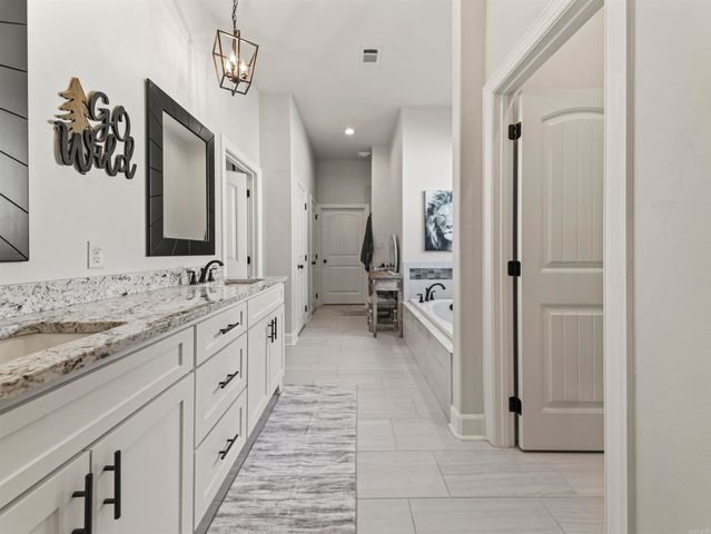 243 Arlington Park Drive, Hot Springs, AR 71901