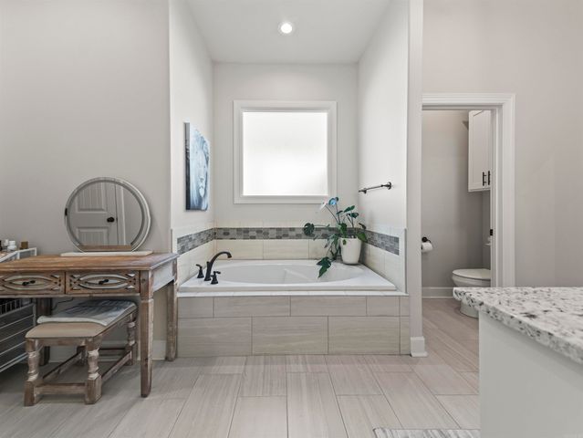 243 Arlington Park Drive, Hot Springs, AR 71901