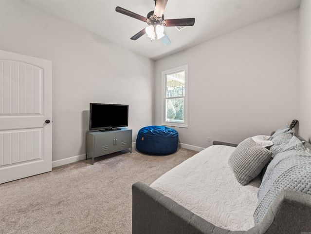 243 Arlington Park Drive, Hot Springs, AR 71901