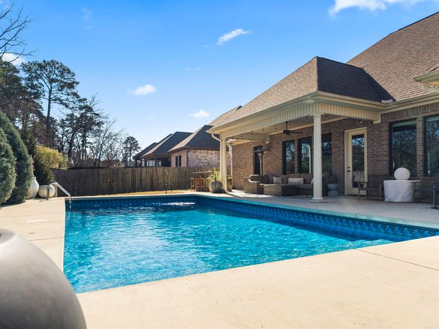 243 Arlington Park Drive, Hot Springs, AR 71901