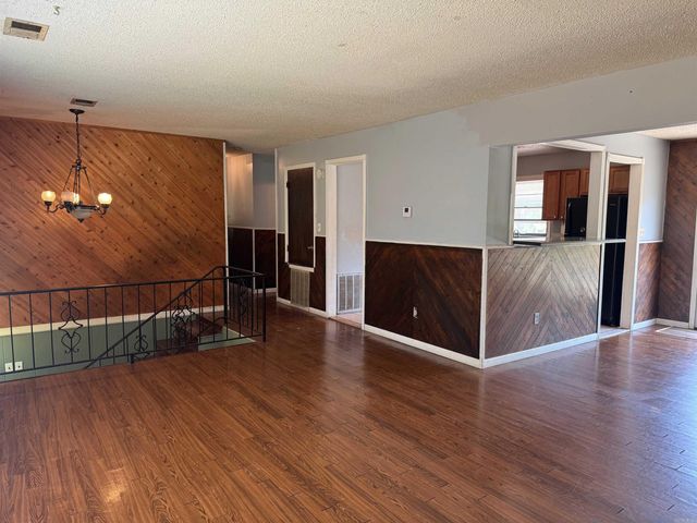 4000 Renee Drive, Jonesboro, AR 72404
