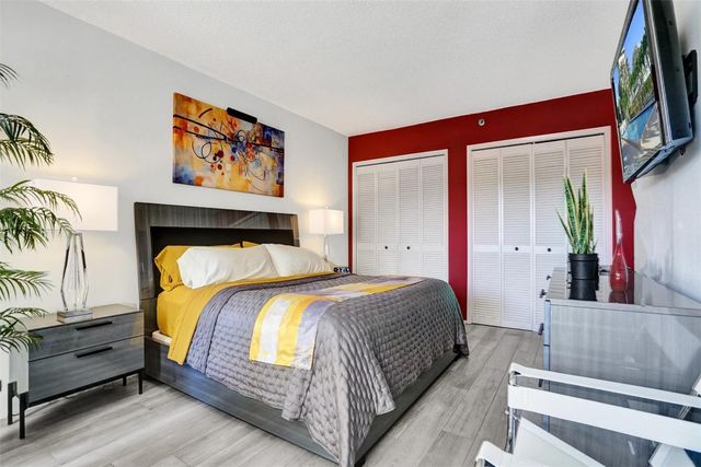 3507 Oaks Way 508, Pompano Beach, FL 33069