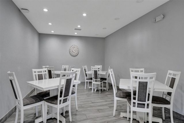 3507 Oaks Way 508, Pompano Beach, FL 33069