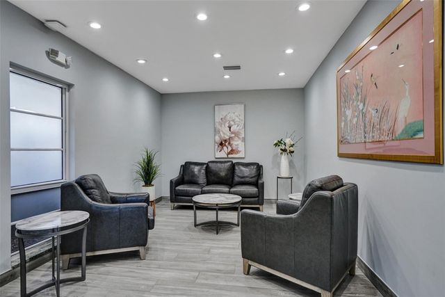 3507 Oaks Way 508, Pompano Beach, FL 33069