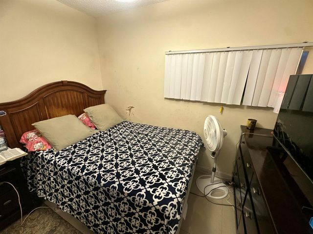 7424 NW 75th Street, Tamarac, FL 33321