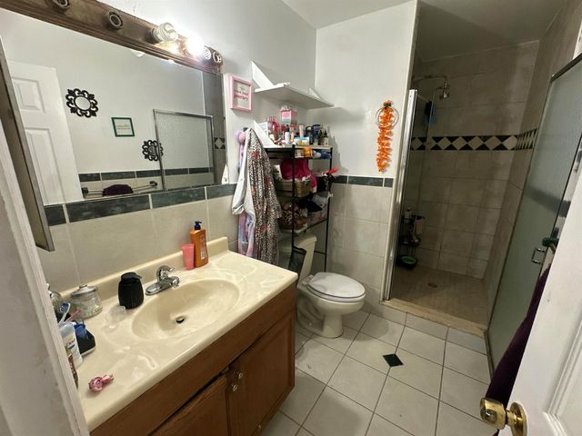7424 NW 75th Street, Tamarac, FL 33321