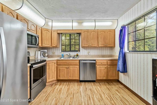 873 Greenwood Manor Circle 3-B, West Melbourne, FL 32904