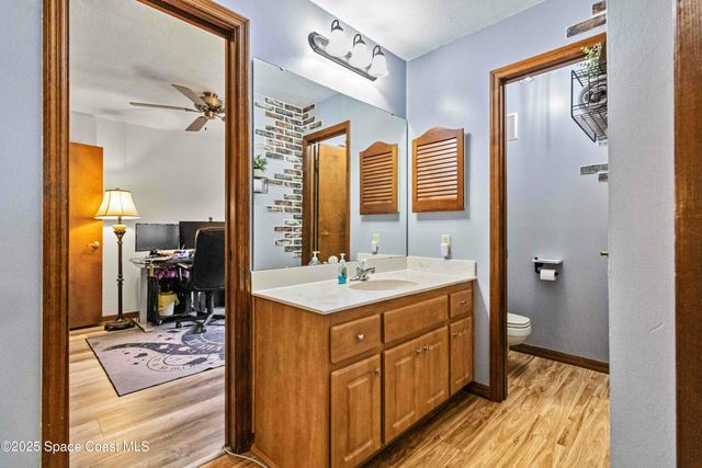 873 Greenwood Manor Circle 3-B, West Melbourne, FL 32904