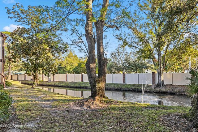 873 Greenwood Manor Circle 3-B, West Melbourne, FL 32904