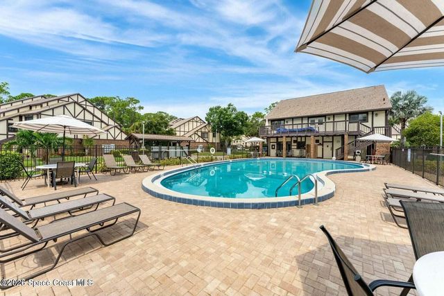 873 Greenwood Manor Circle 3-B, West Melbourne, FL 32904