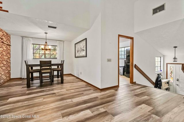 873 Greenwood Manor Circle 3-B, West Melbourne, FL 32904