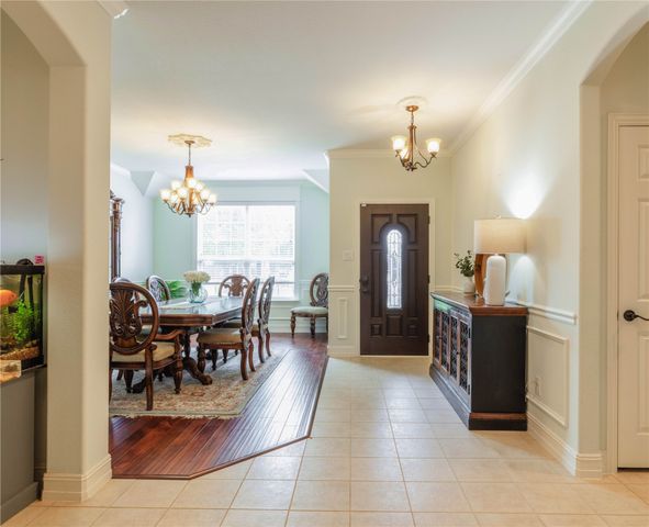 2049 Speckle Drive, Fort Worth, TX 76131