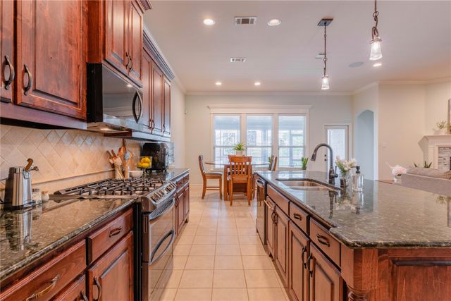 2049 Speckle Drive, Fort Worth, TX 76131