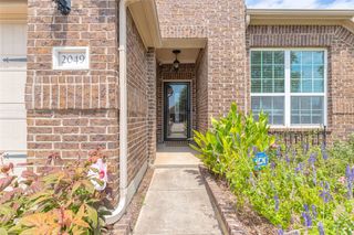 2049 Speckle Drive, Fort Worth, TX 76131