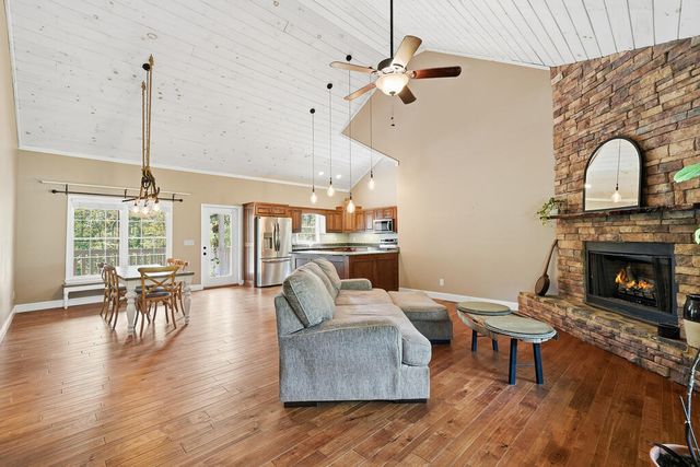468 Homer Wright Road, Ellijay, GA 30536