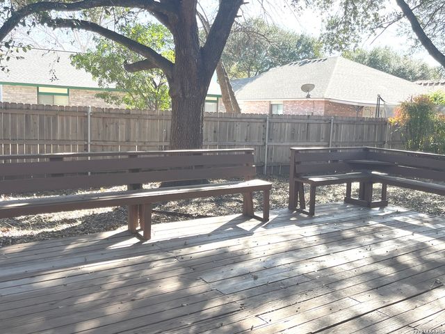 6310 Regency Cresrt, San Antonio, TX 78249