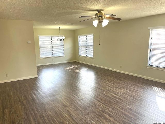 6310 Regency Cresrt, San Antonio, TX 78249