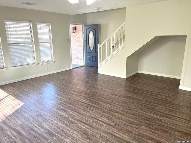 6310 Regency Cresrt, San Antonio, TX 78249