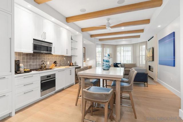 1500 Orange Ave 20, Coronado, CA 92118