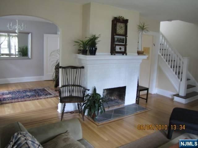 483 Cumberland Avenue, Teaneck, NJ 07666