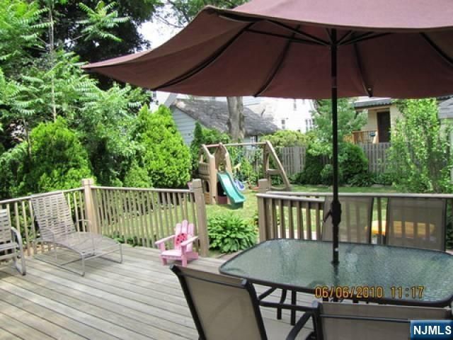 483 Cumberland Avenue, Teaneck, NJ 07666