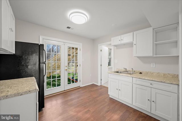 8106 WOODED GLEN CT, Ellicott City, MD 21043