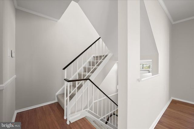 8106 WOODED GLEN CT, Ellicott City, MD 21043