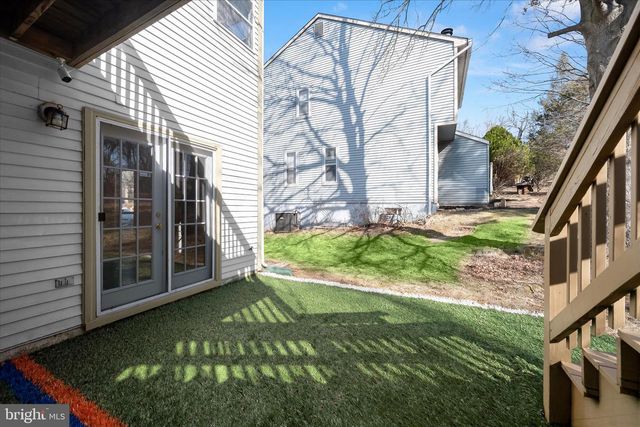 8106 WOODED GLEN CT, Ellicott City, MD 21043