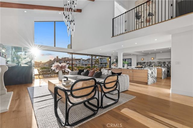 16861 Edgewater, Huntington Beach, CA 92649