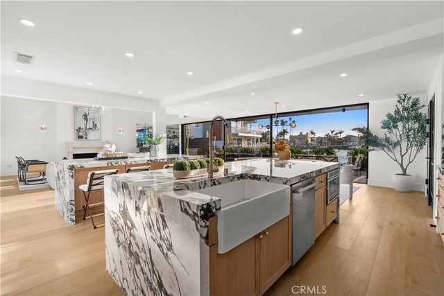 16861 Edgewater, Huntington Beach, CA 92649