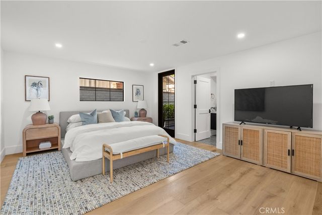 16861 Edgewater, Huntington Beach, CA 92649