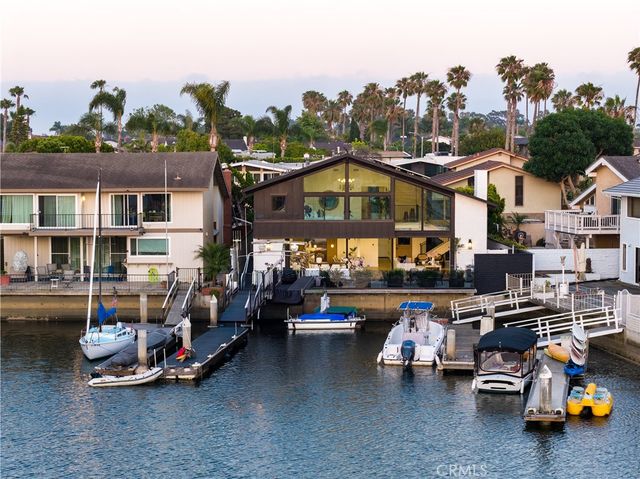 16861 Edgewater, Huntington Beach, CA 92649