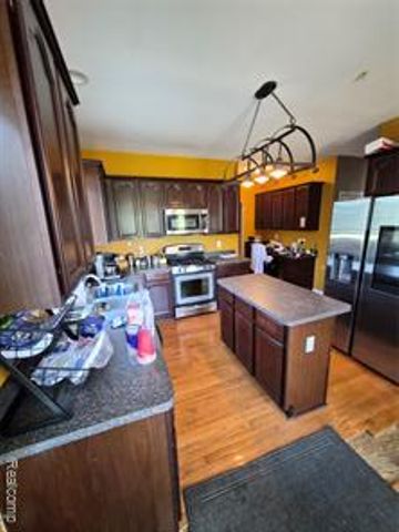 770 Island Lake Drive, Oxford, MI 48371