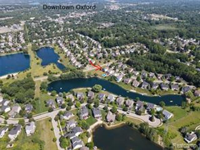 770 Island Lake Drive, Oxford, MI 48371