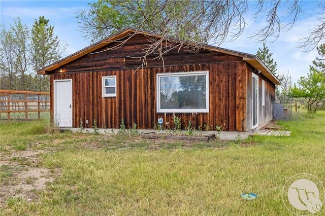 1525 Sullivan Lane, Billings, MT 59106