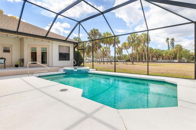 18412 MEYER AVENUE, Port Charlotte, FL 33948