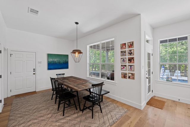 140 Vincas Shadow CT, Driftwood, TX 78619