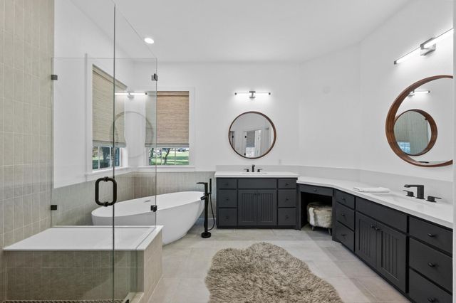 140 Vincas Shadow CT, Driftwood, TX 78619