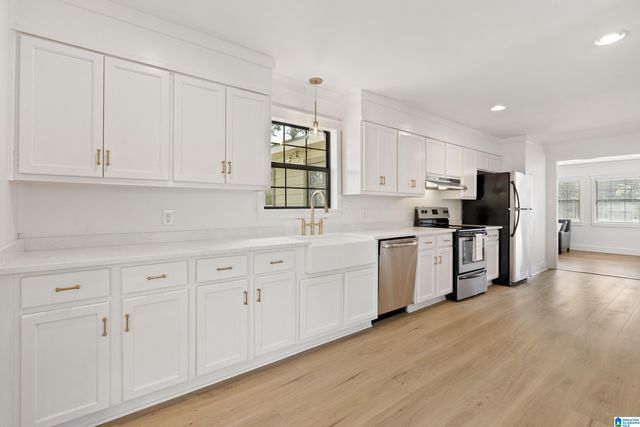 2223 SAVOY STREET, Hoover, AL 35226