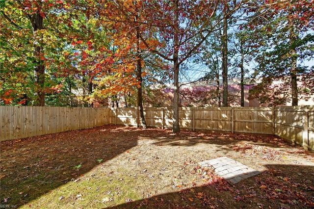 905 Ivystone WAY, Newport News, VA 23602