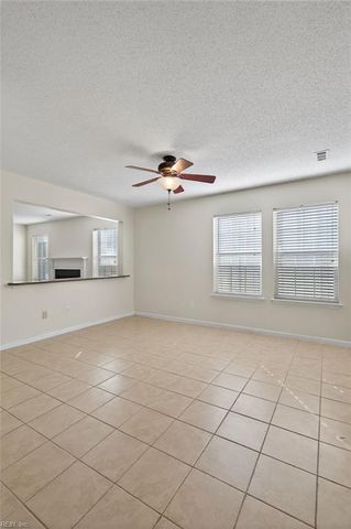 905 Ivystone WAY, Newport News, VA 23602