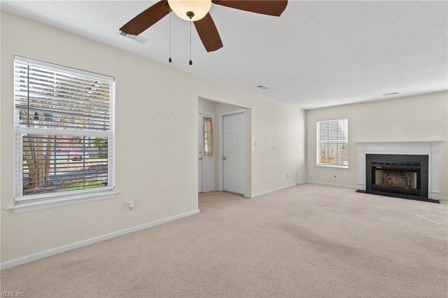 905 Ivystone WAY, Newport News, VA 23602