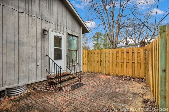 1509 Londonderry Place, Fayetteville, NC 28303