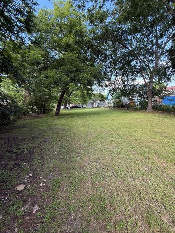 1713 Denver Avenue, Fort Worth, TX 76164