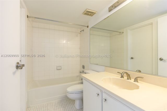 7601 E Treasure Dr 1509, North Bay Village, FL 33141