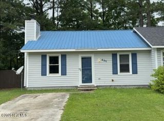 425 Cedar Creek Drive, Jacksonville, NC 28540