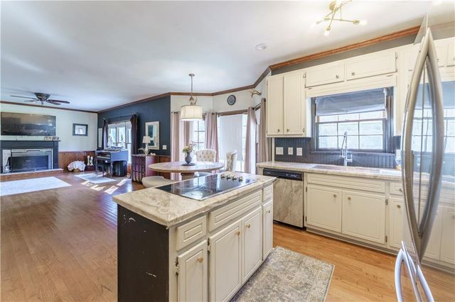 2825 Bordeaux Boulevard, Cumming, GA 30041