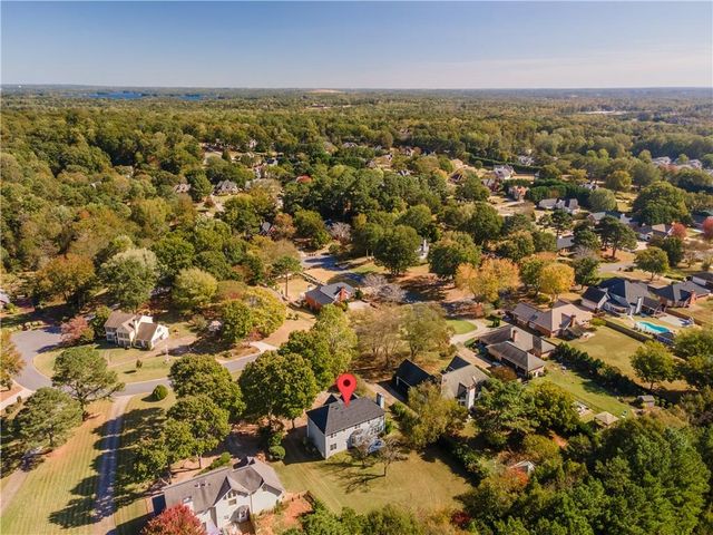 2825 Bordeaux Boulevard, Cumming, GA 30041